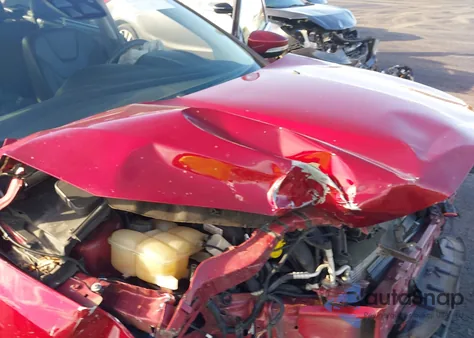 2016 Ford Focus Titanium from USA, damaged, VIN 1FADP3J24GL305028